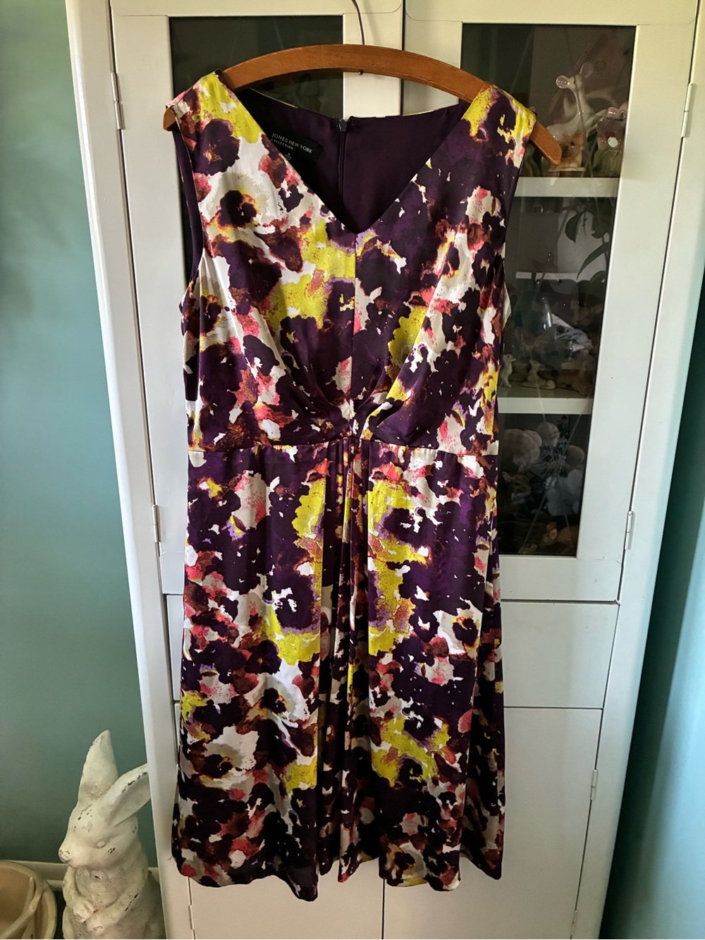 Jones New York Collection sz 8 Sleeveless V-Neck Floral Dress like new!